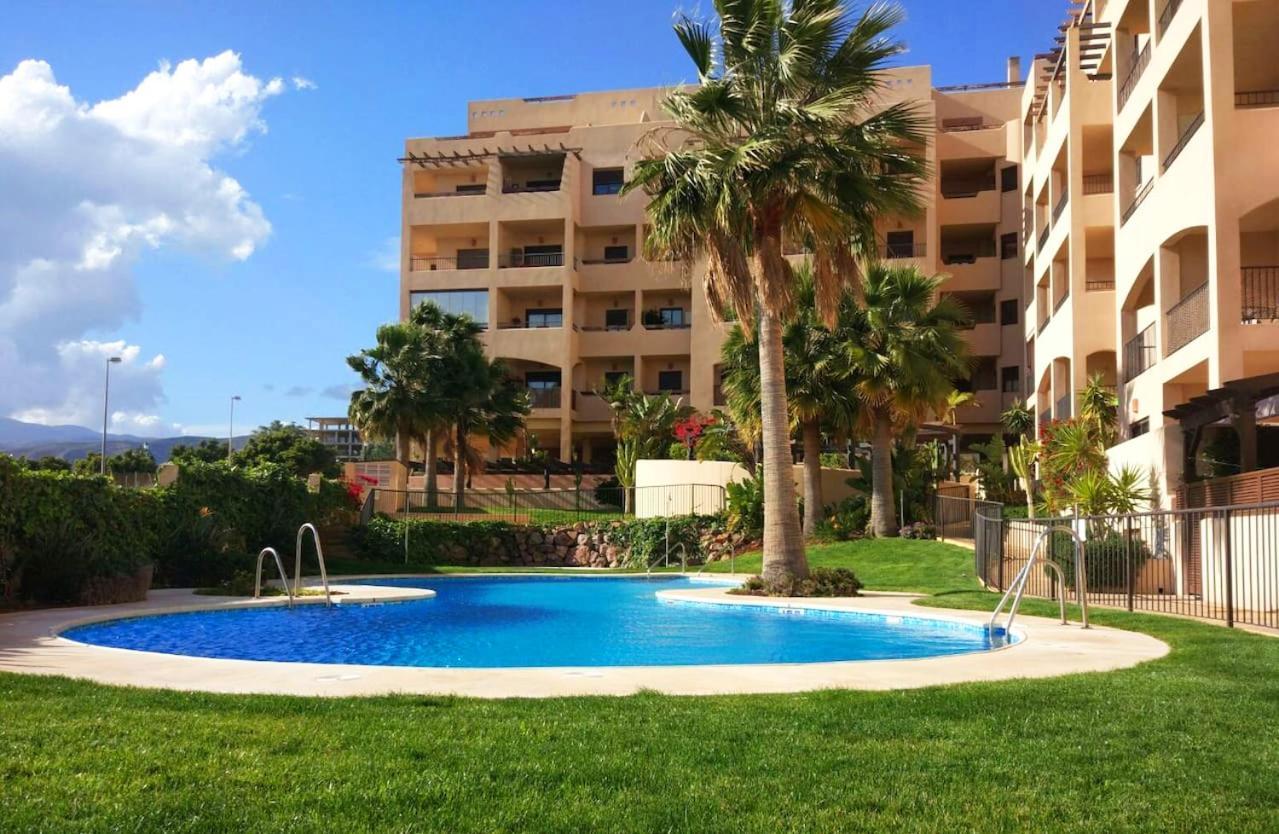 Expoholidays - Apartamentos Albardi Агуадульсе Екстер'єр фото